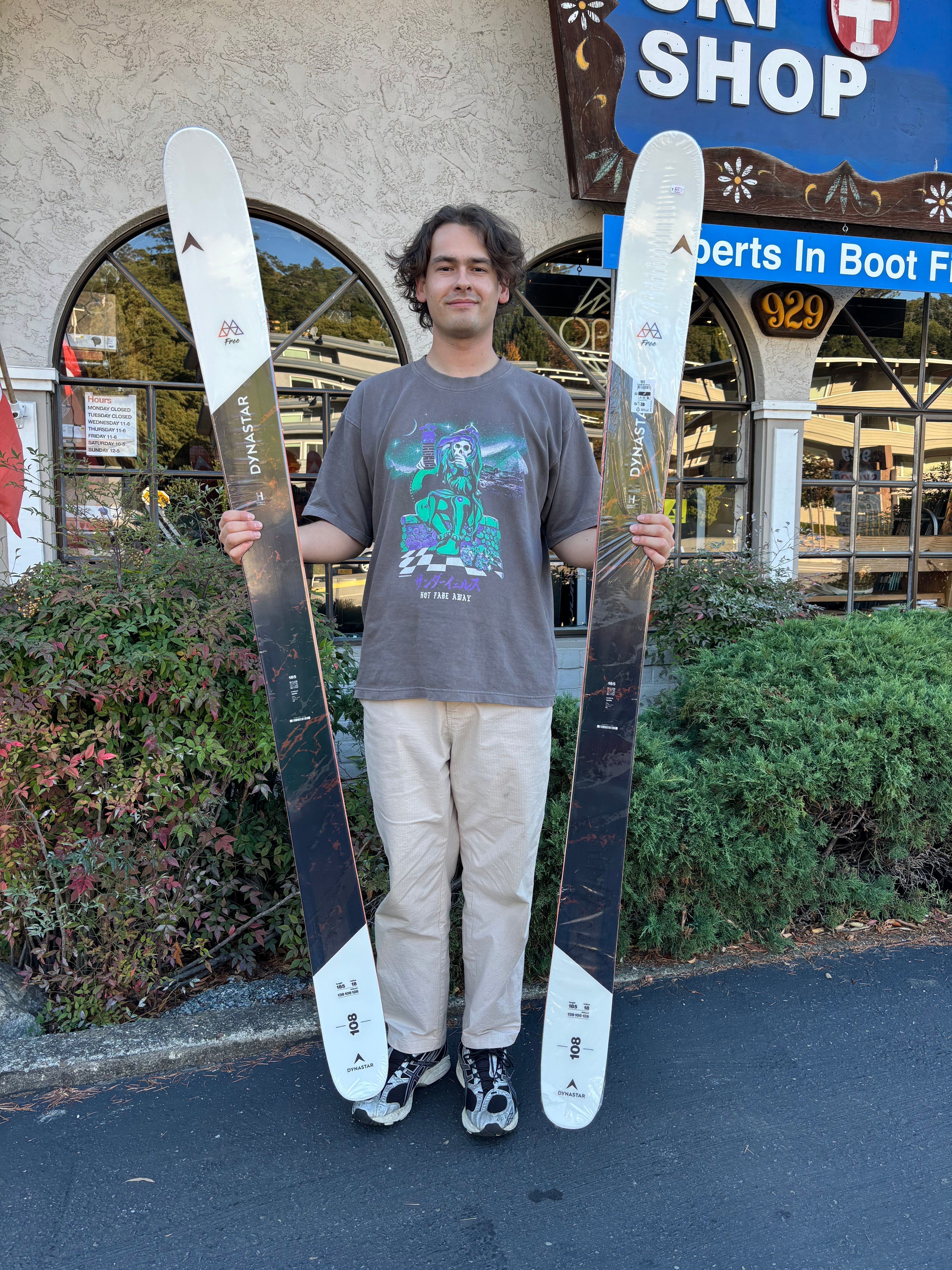 Gear Spotlight! Dynastar M-Free 108 and Look Pivot 2.0 – Uli